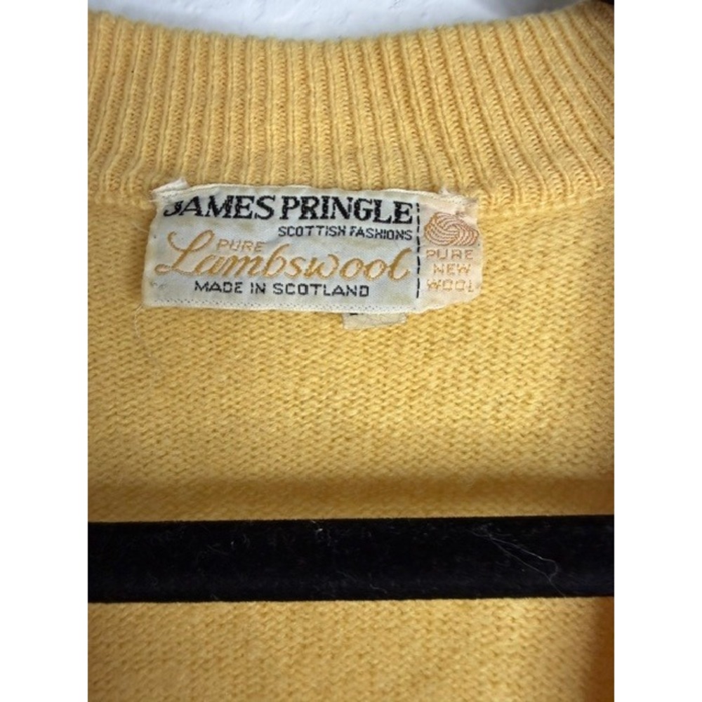 James Pringle Scottish Fashions Yellow Pure Lambswool Cardigan Sweater Scotland - Picture 3 of 5